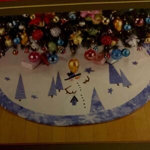 NWT Trim A Tree Skirt - Christmas Blue and white snowman snowflakes trees - 48"